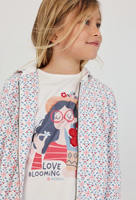 Mädchenjacke mit Muster
