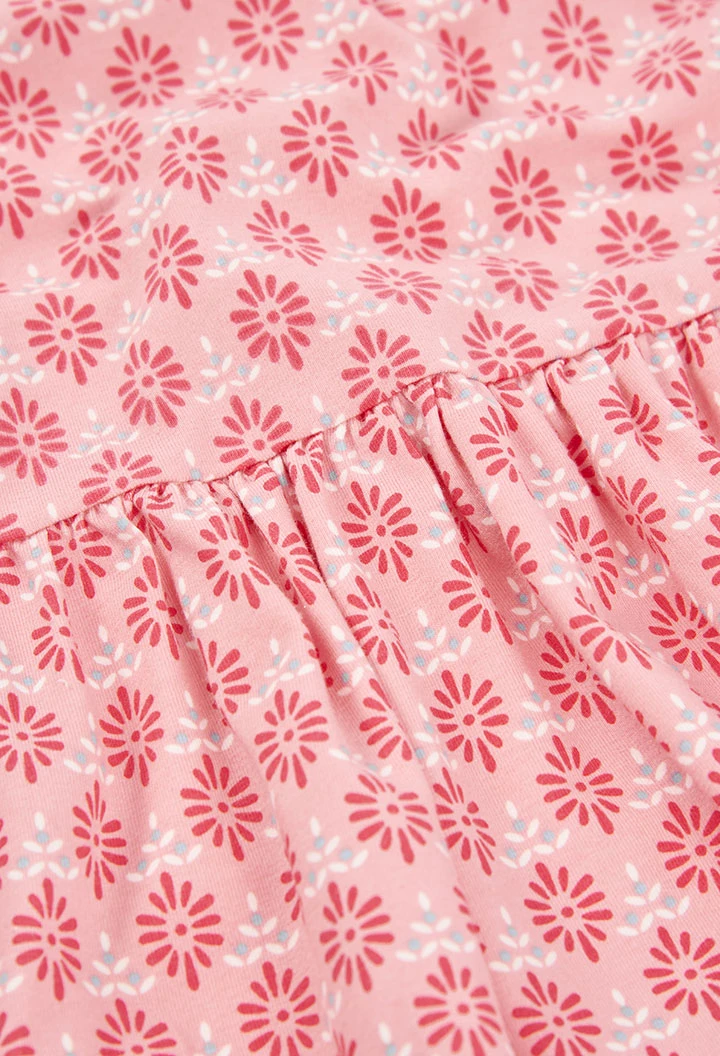 Vestido com estampado rosa