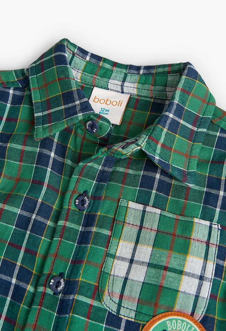 Camicia da bambino a quadri verdi