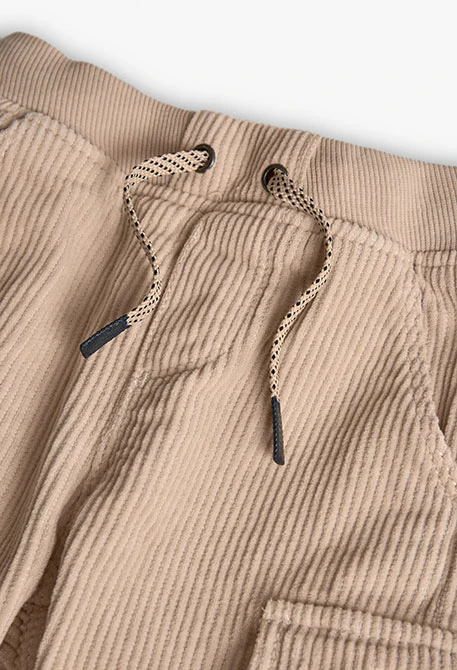 Pantaloni cargo da bambino in velluto a coste beige