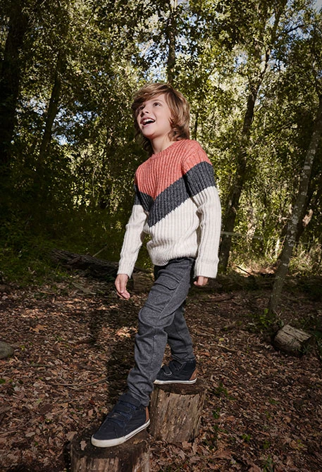 Dark grey boy´s trousers