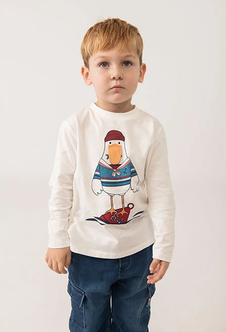 T-shirt garçon en maille blanche imprimée