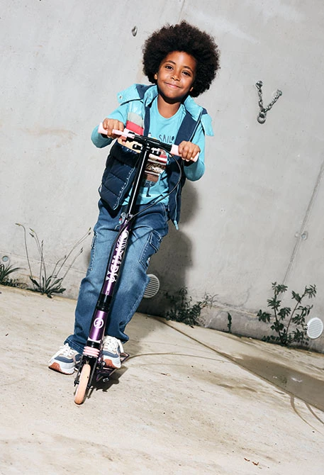 Camisola menino de malha azul com gorila marinheiro