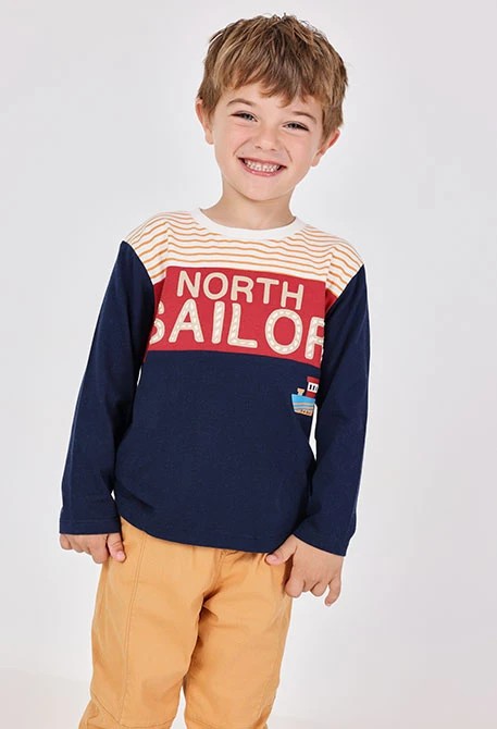 Marineblaues Jungen-T-Shirt