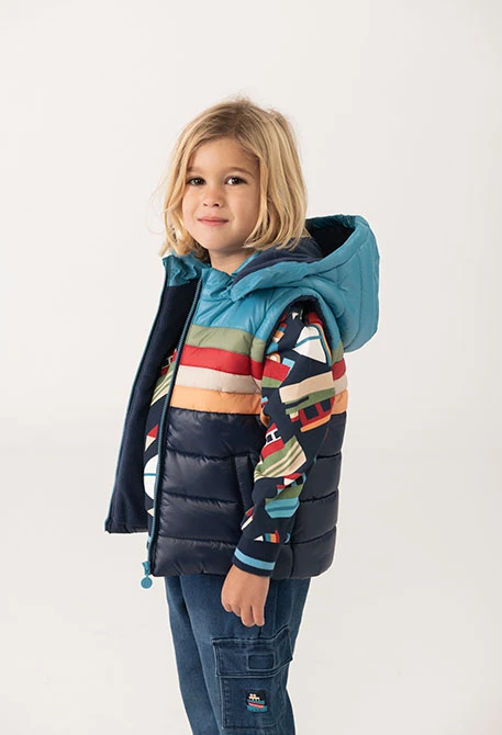 Gilet garçon en tissu technique bleu marine