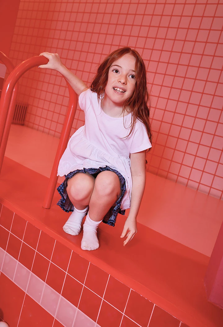 Camisola de menina de algodão branco