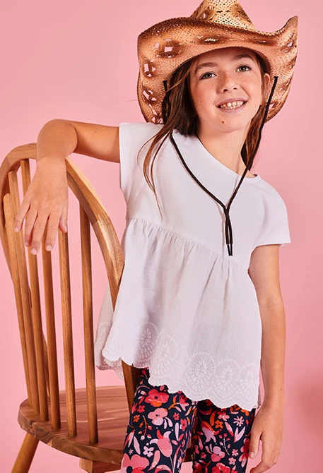 Camiseta niña de algodón blanco