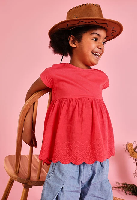 Strawberry cotton girl?s T-shirt