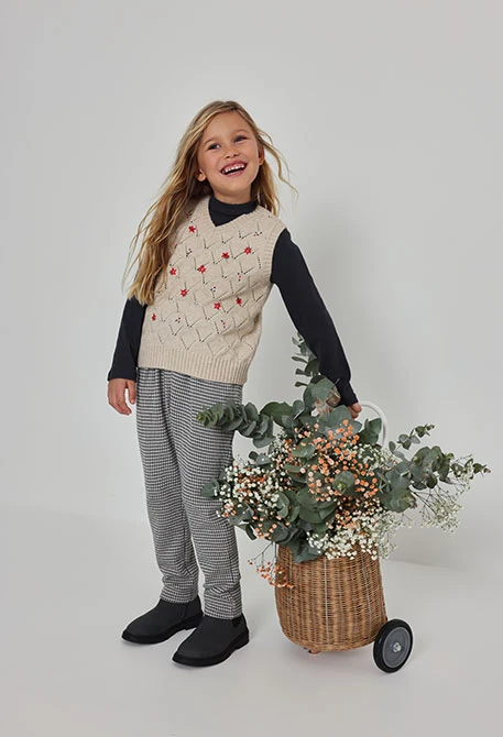 Pantalon maille carreaux fille gris