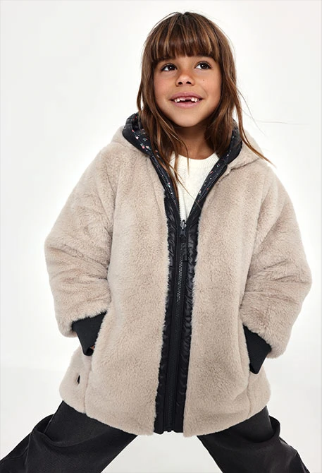 Parka teixit tècnic nena blau marí estampat flors