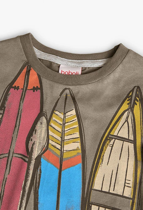 Camiseta de malha para bebé menino em cor castanha.