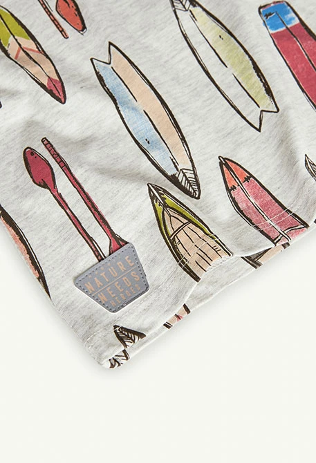 Camisola de malha para bebé menino com estampado de surfistas