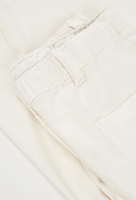 White knitted trousers for girl