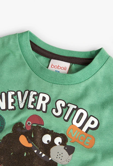 Camiseta de punto listo de bebé niño en verde con estampado