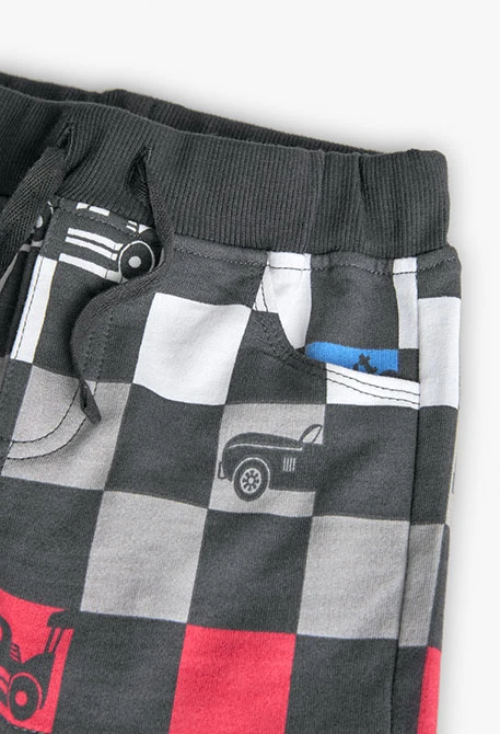 Strick-Bermudashorts für Babyjungen mit grauem und rotem Muster