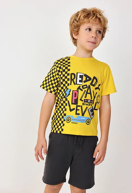 Set aus T-Shirt und Strickshorts für Jungen in Gelb.
