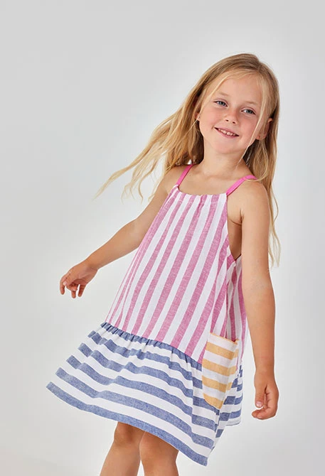 Vestido de linho às riscas para menina