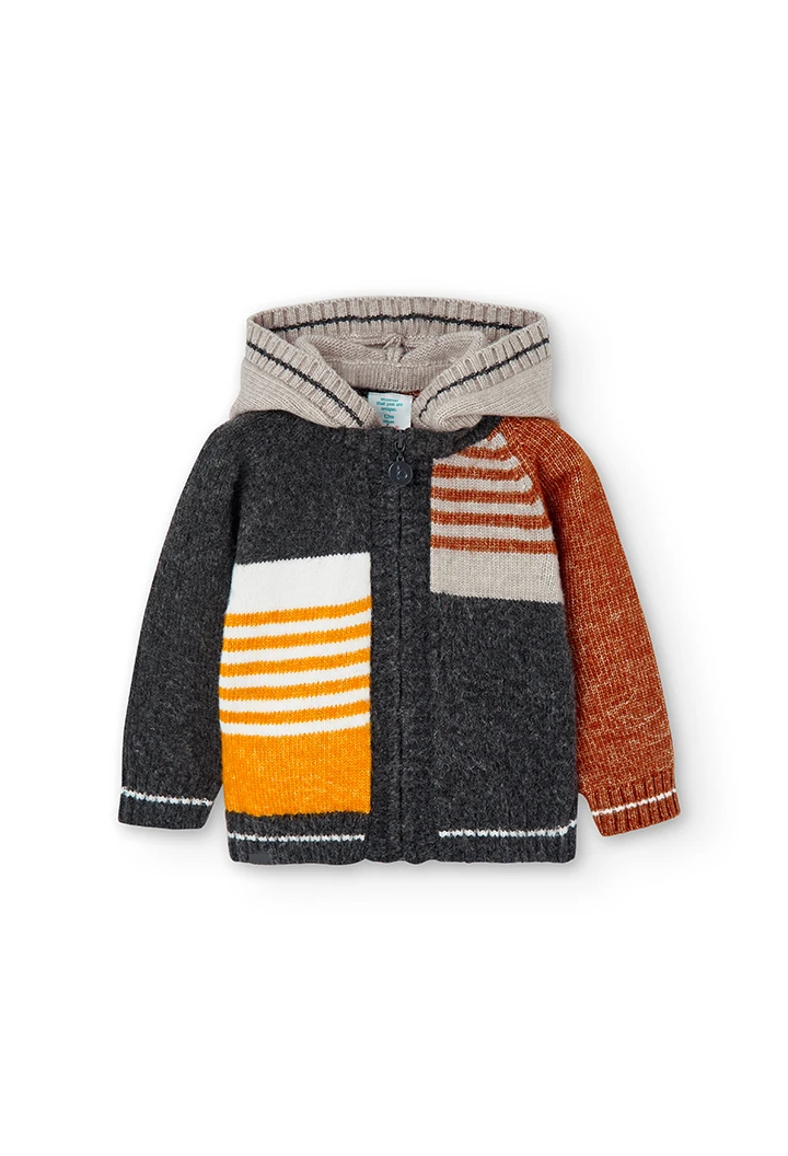 Chaqueta tricotosa con capucha de bebé