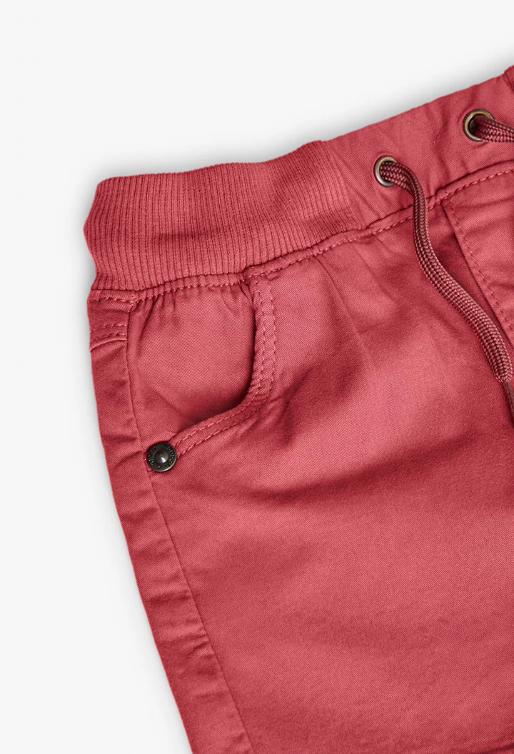 Bermuda in gabardina elasticizzata per neonato in colore granata