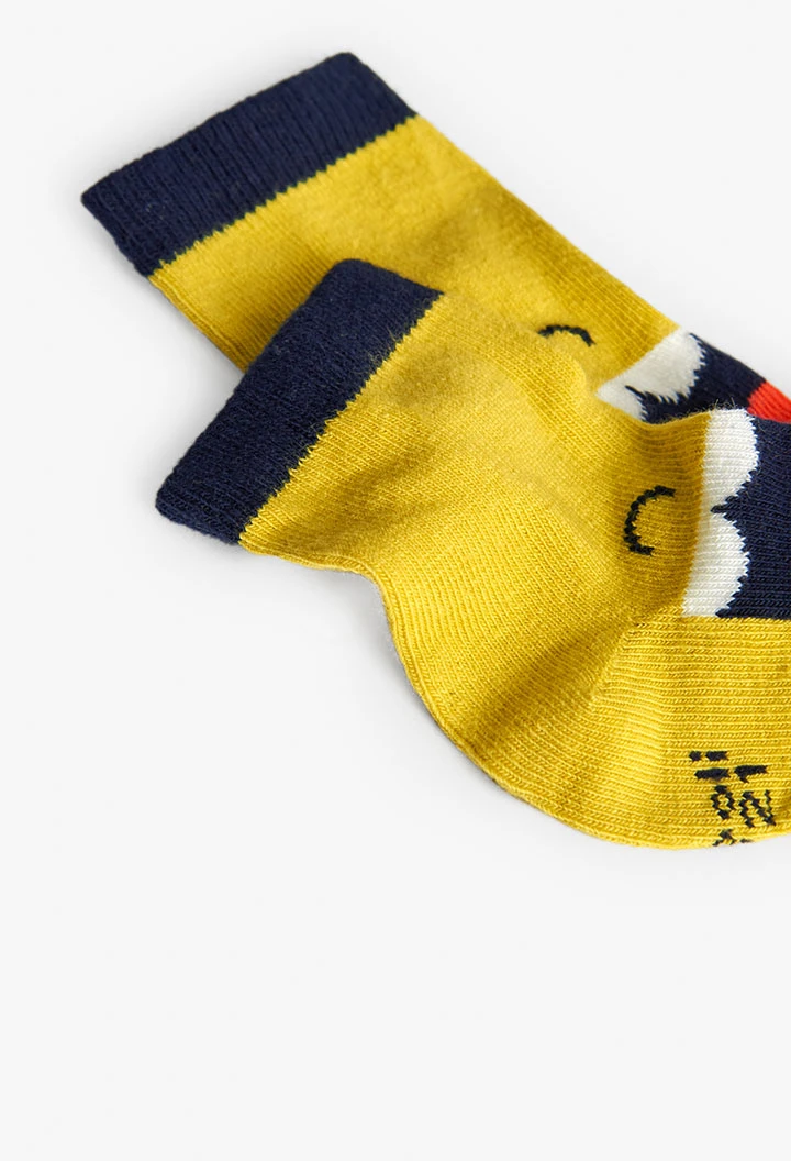 Pacco di calzini a maglia per bambino in rosso.