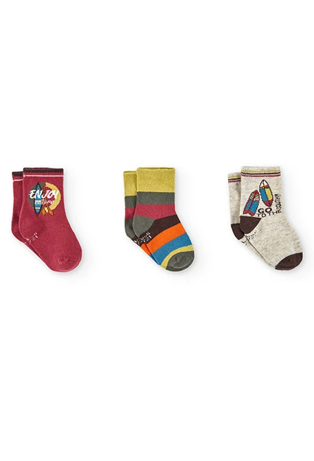 Pack of knitted socks for baby in maroon colour