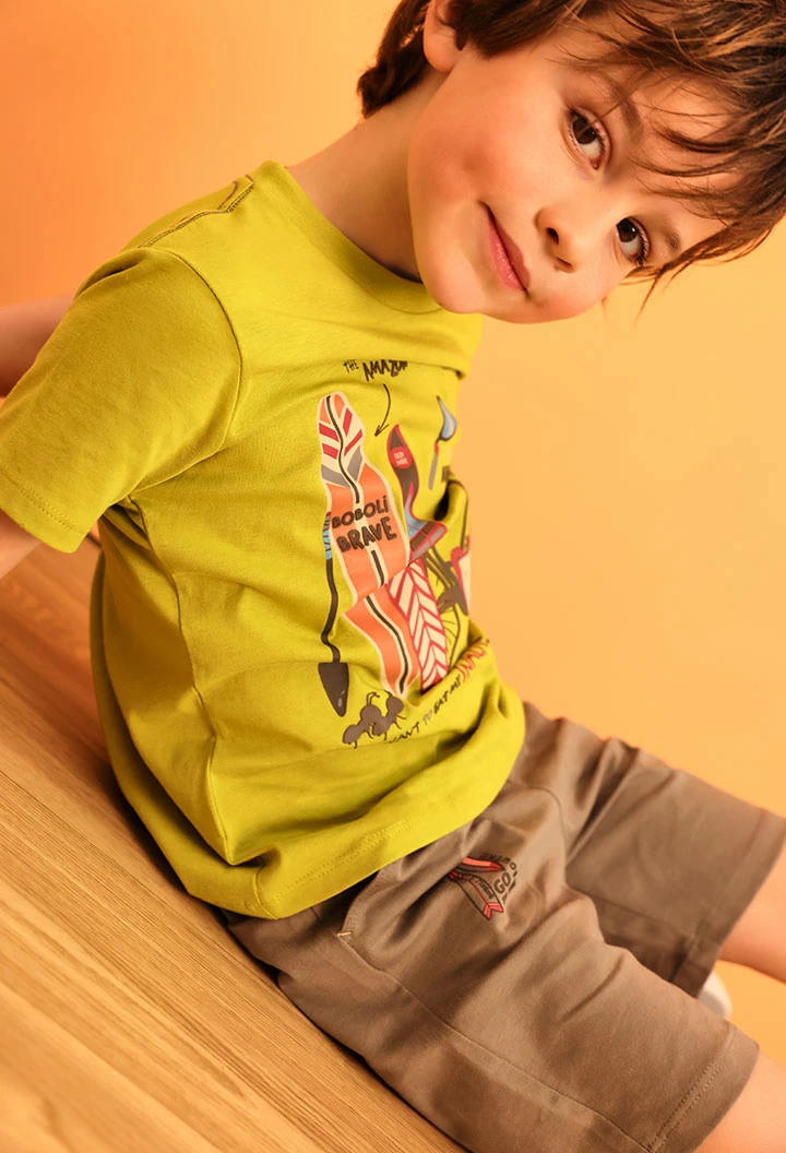 Basic-Strickshorts für Baby-Jungen in Braun.