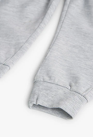Pantalón de felpa básico de bebé niño en gris vigoré