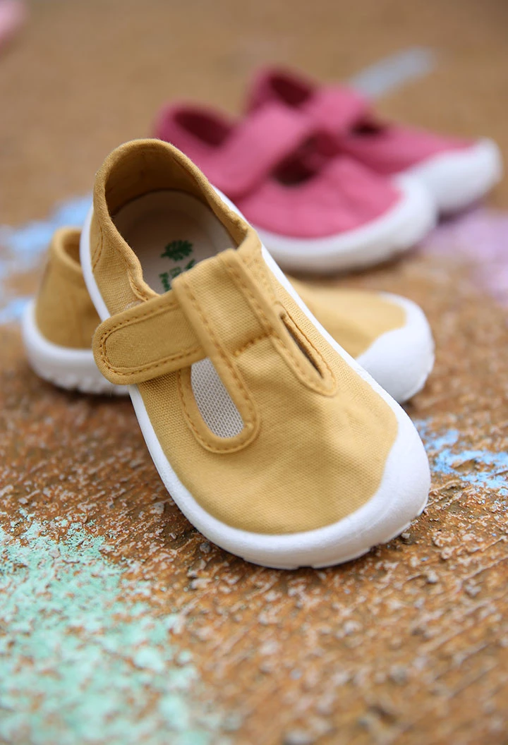 Sandales en toile jaune