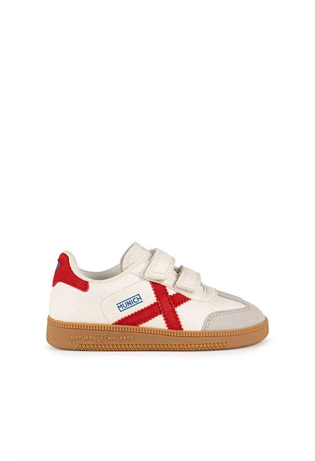 Baskets Munich blanches avec croix rouge