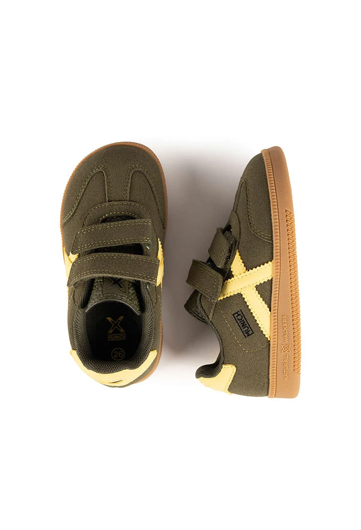 Zapatillas Munich kaki con aspa amarilla