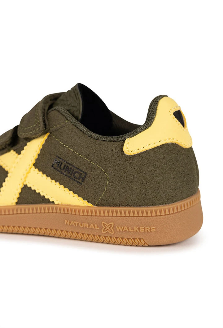 Zapatillas Munich kaki con aspa amarilla