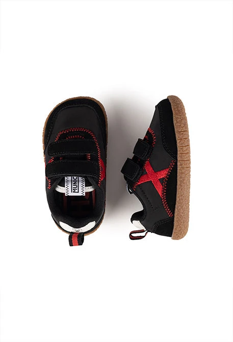 Munich Sneaker Wildleder Schwarz
