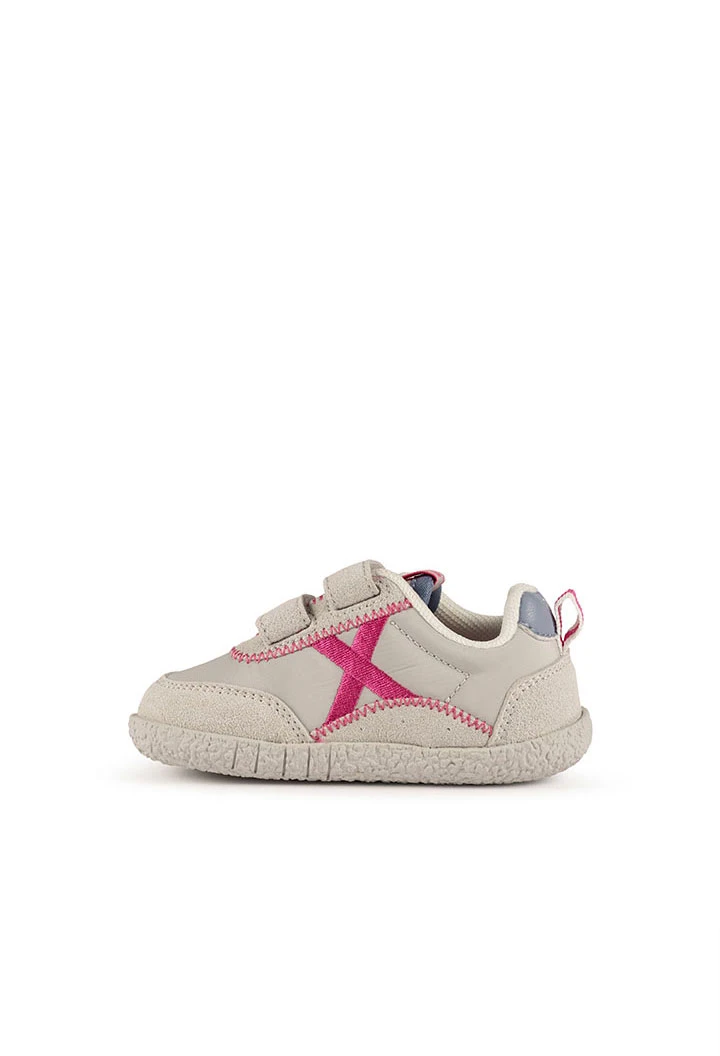Munich Sportschuhe Weiß mit fuchsiafarbenem X