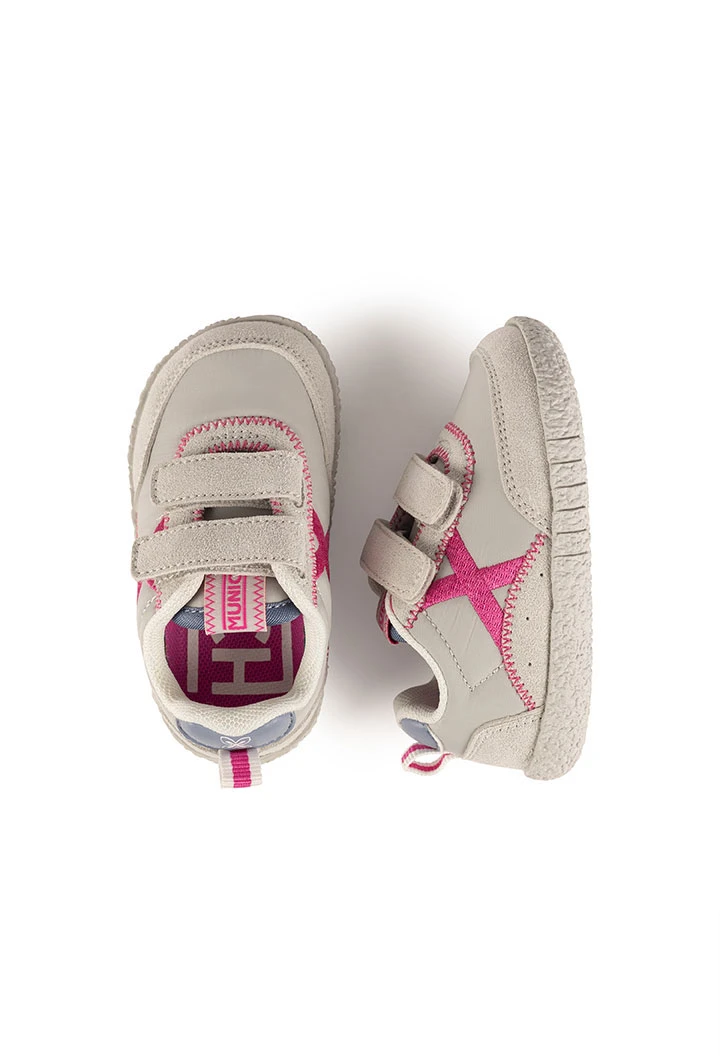 Munich Sportschuhe Weiß mit fuchsiafarbenem X