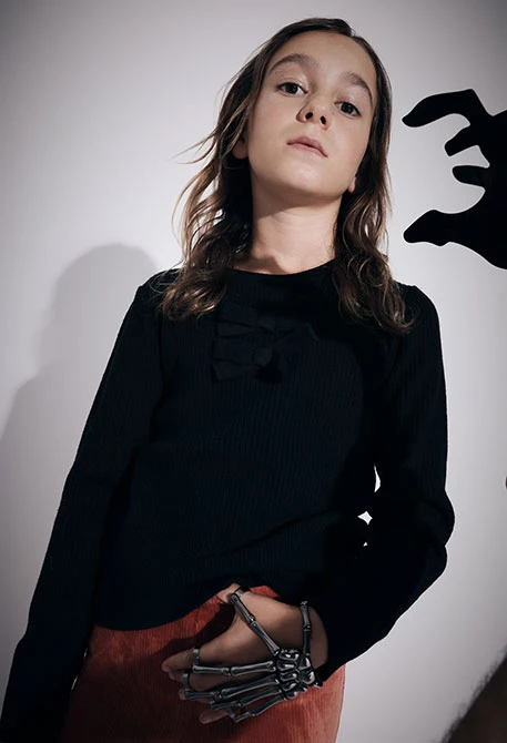 Maglione bambina a maglia nera