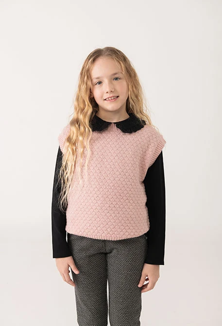 Gilet bambina in maglia rosa