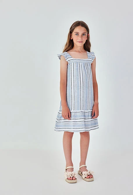 Gestreiftes Leinenkleid