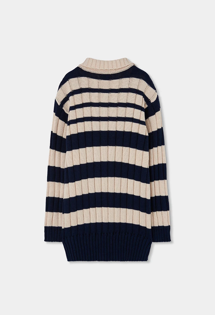 Robe en maille écrue à rayures avec cœur brodé