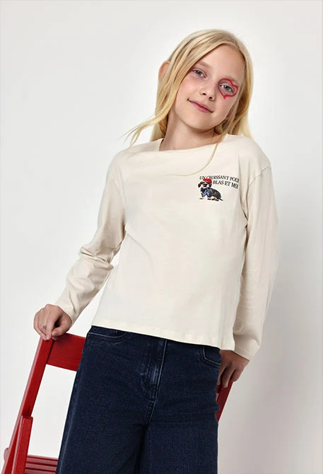 Camiseta punto niña crudo estampado de perro
