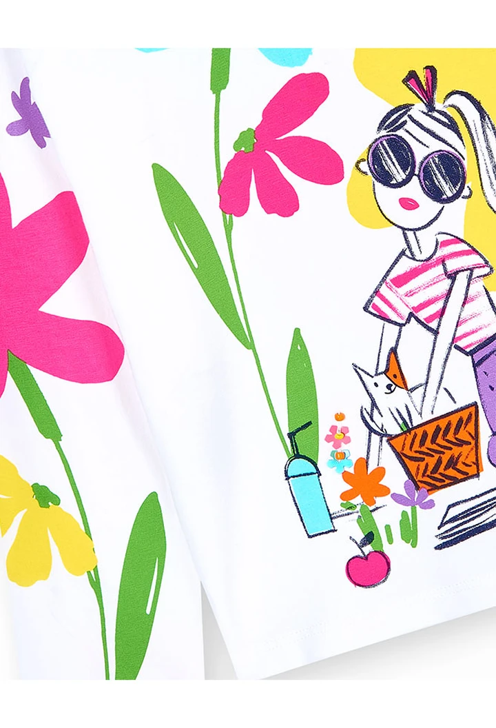 T-shirt pour bébé fille en couleur blanche