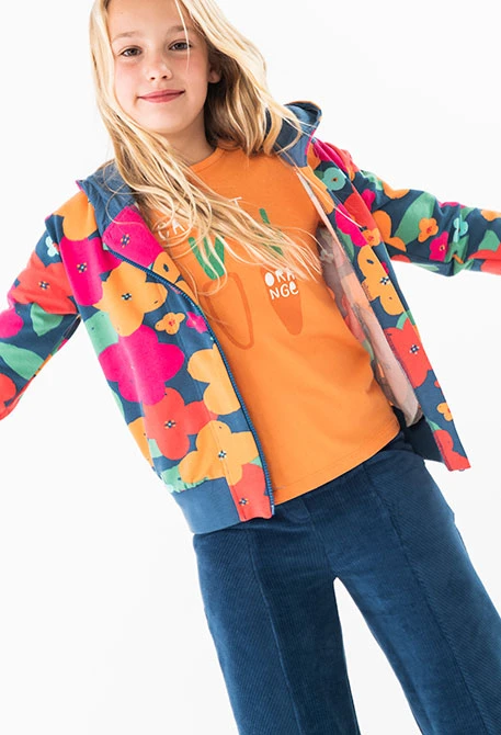 Chaqueta de felpa para niña con estampado de flores