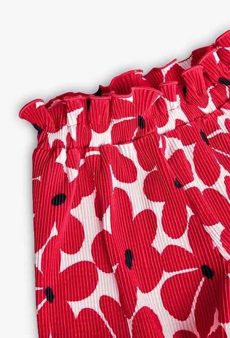 Girl\'s knitted shorts with red flower print