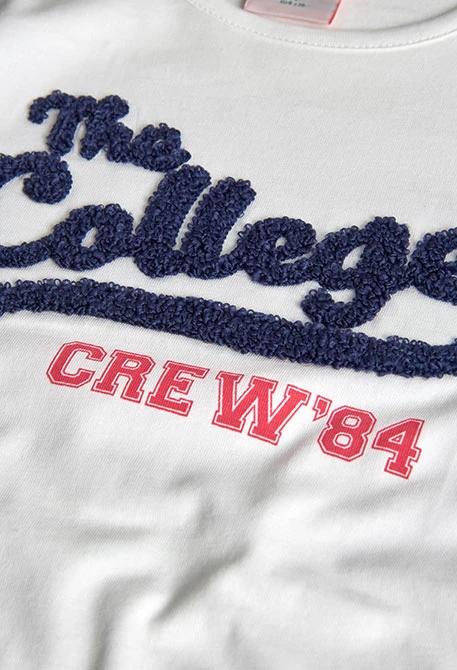 White T-shirt girl letters