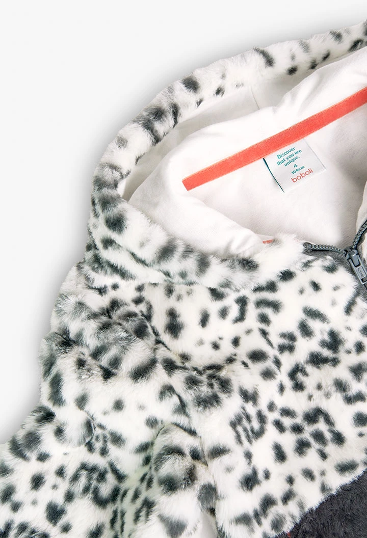 Fluffy hooded jacket for girl