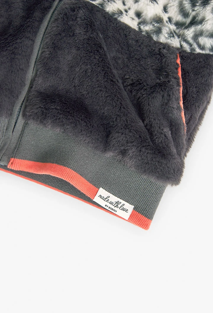 Fluffy hooded jacket for girl