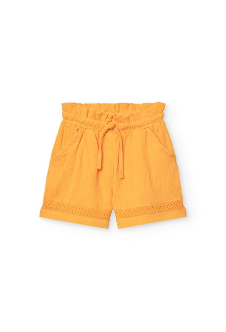 Girl\'s crinkled Bermuda shorts in yellow