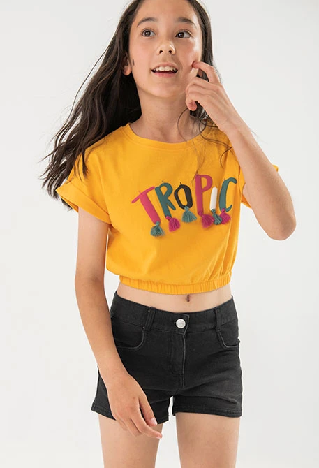 Camiseta de punto para niña en color amarillo