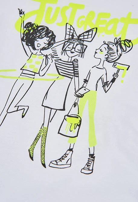 Camiseta niña con algodón blanco