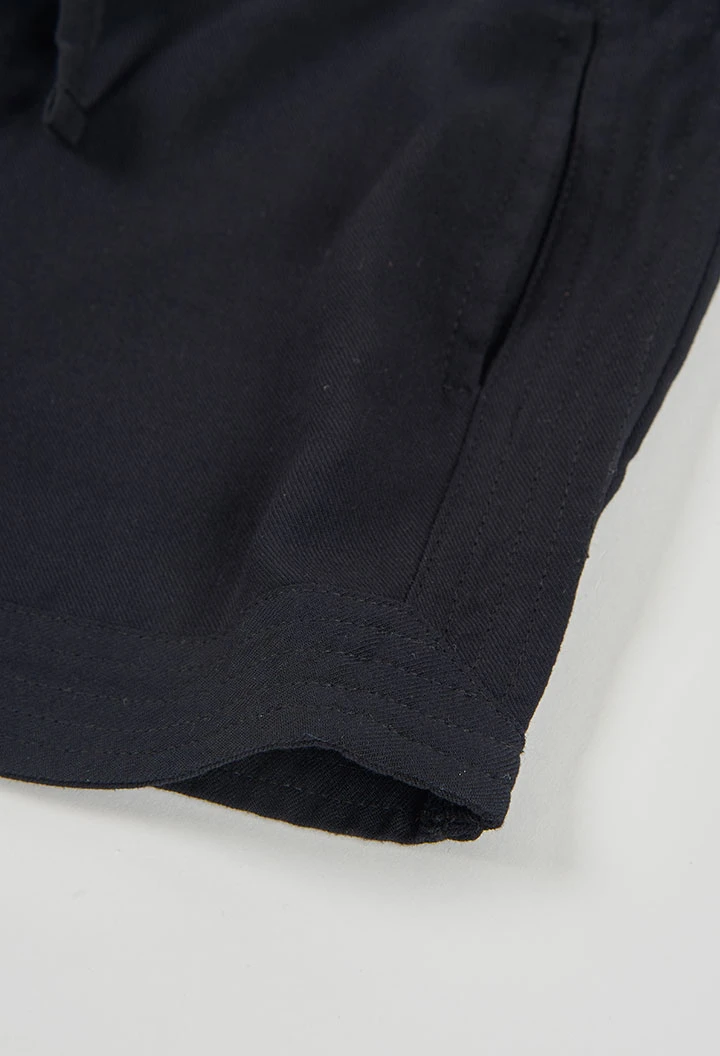 Short color negre