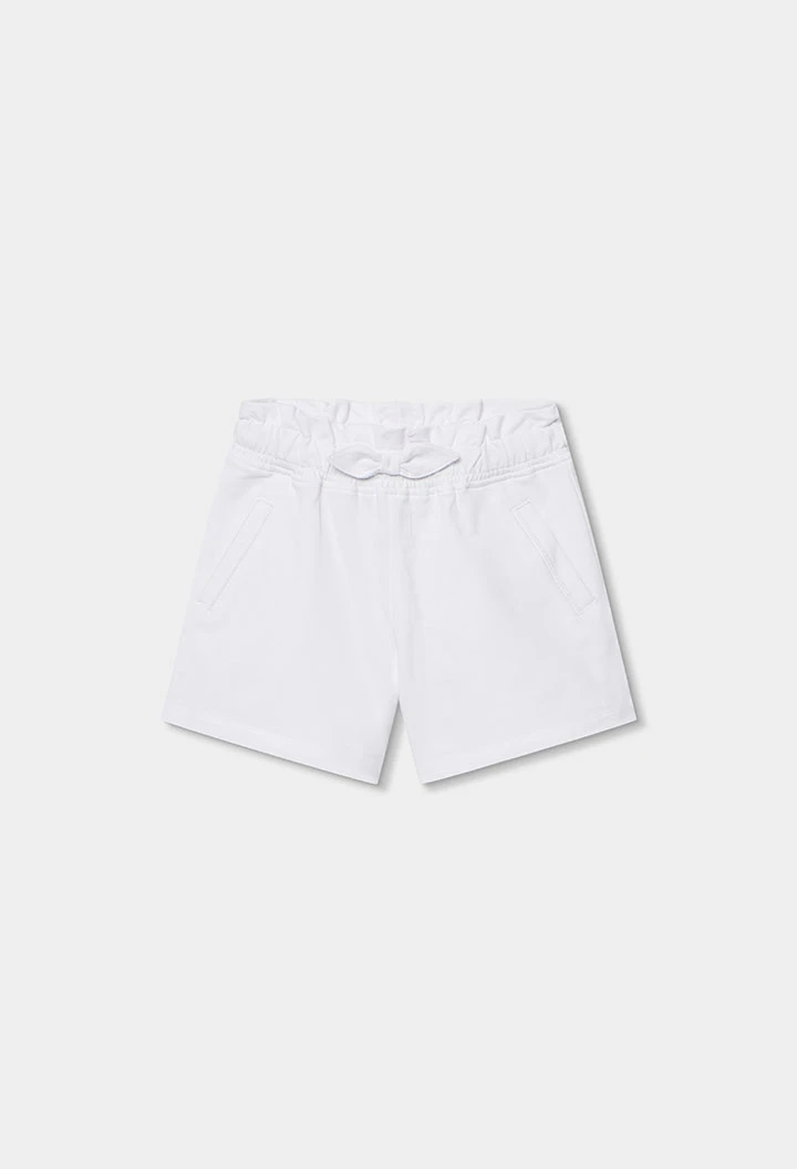 Short de color blanc